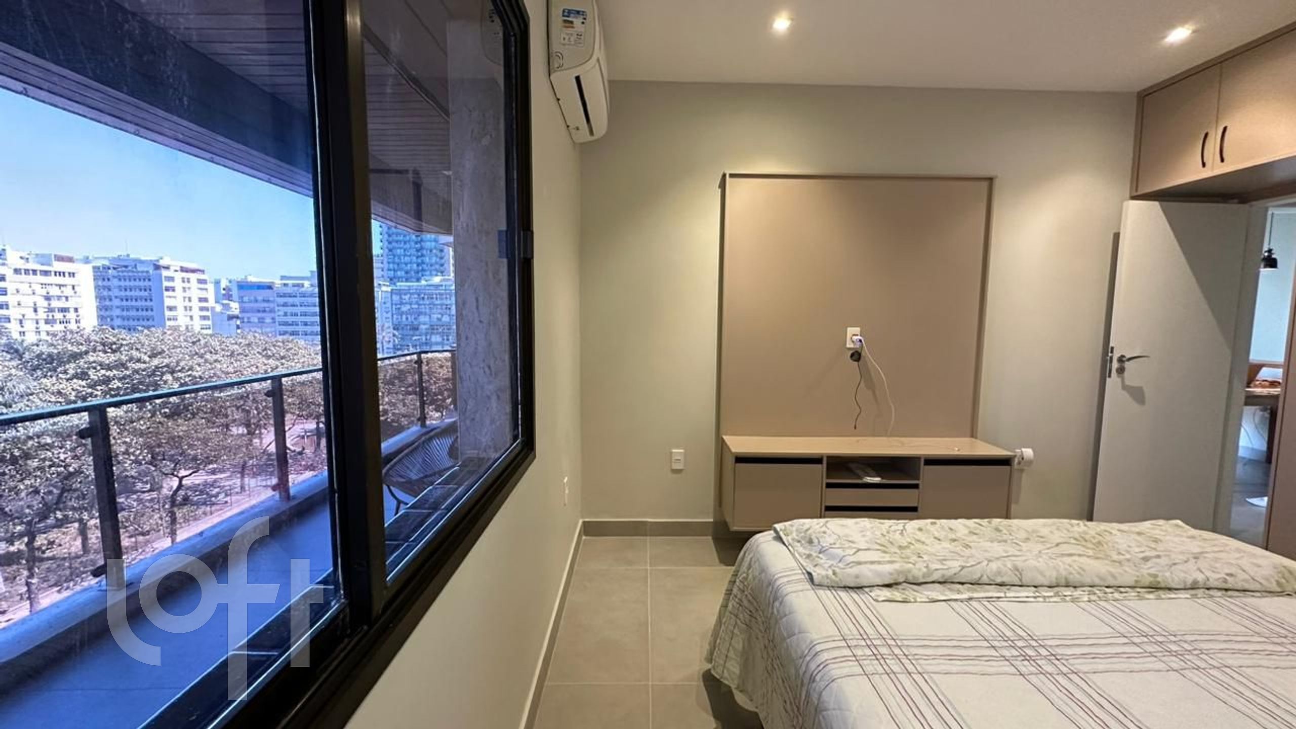 Apartamento à venda com 1 quarto, 66m² - Foto 8