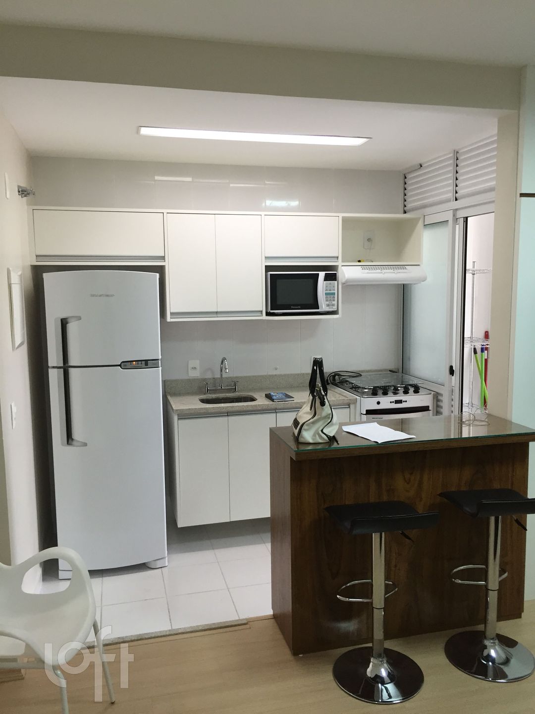 Apartamento à venda com 1 quarto, 41m² - Foto 1