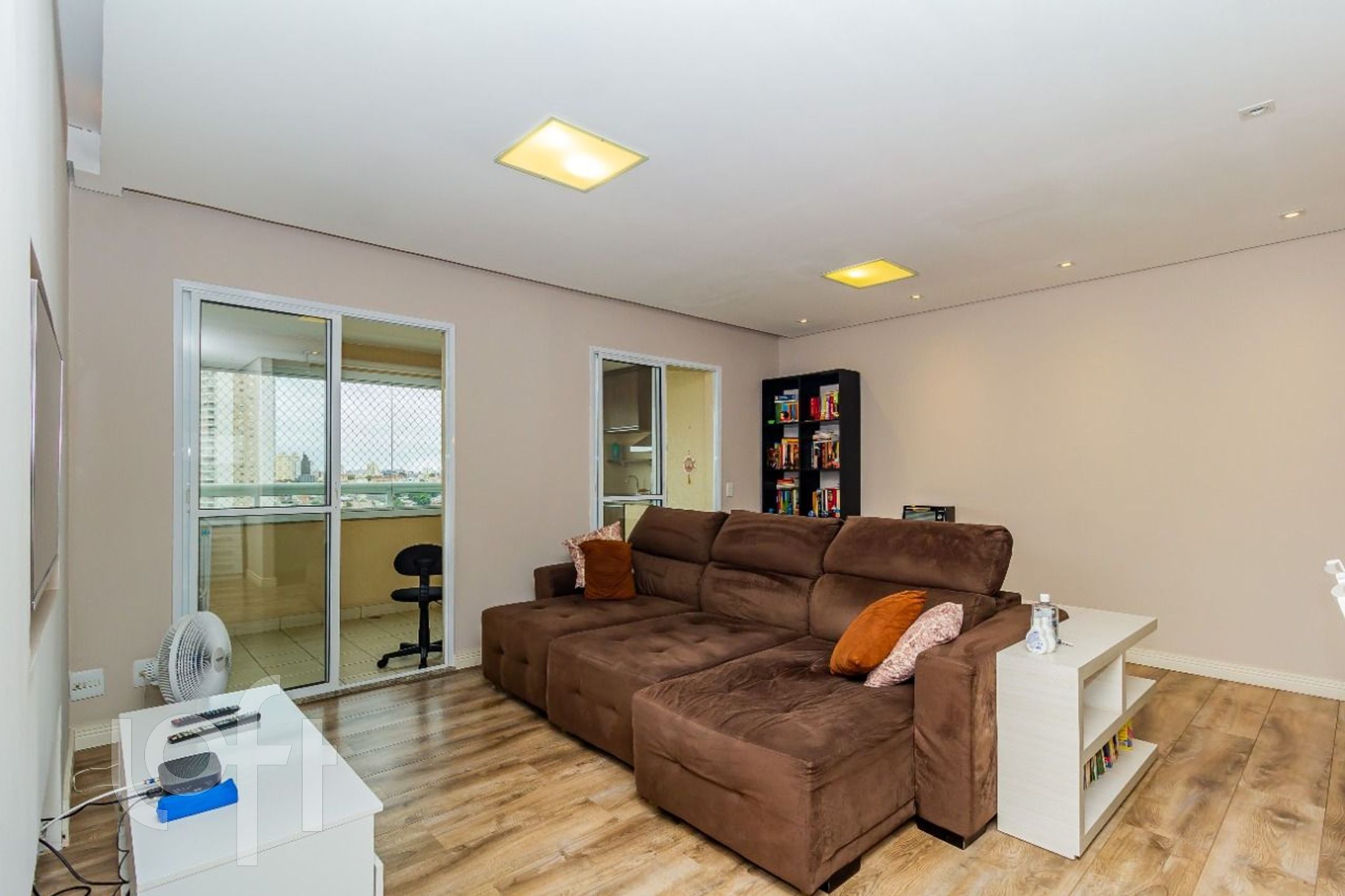 Apartamento à venda com 2 quartos, 88m² - Foto 1