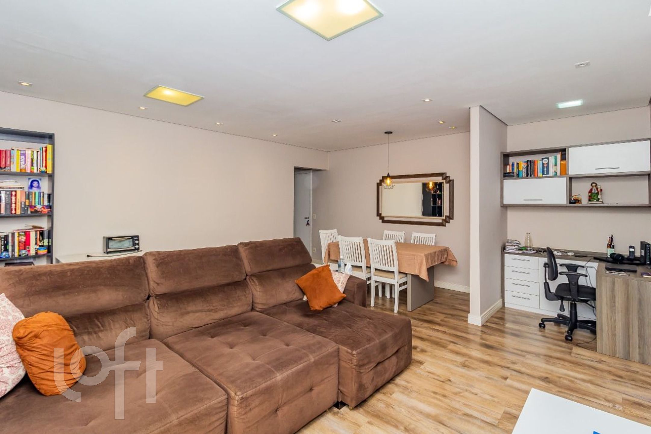 Apartamento à venda com 2 quartos, 88m² - Foto 2