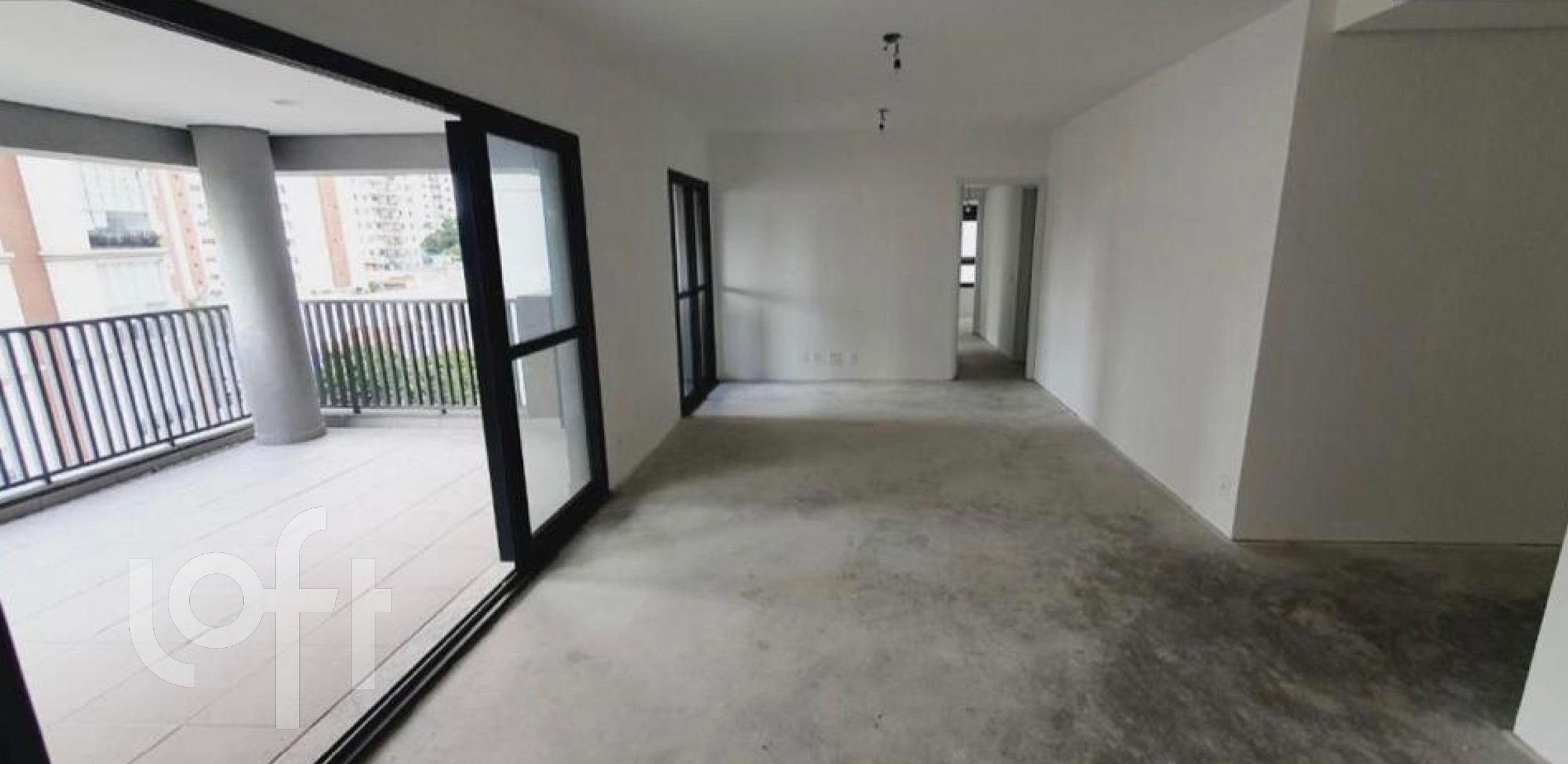 Apartamento à venda com 3 quartos, 150m² - Foto 4