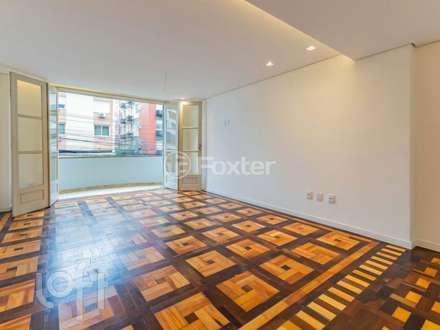 Apartamento com 111m², 3 dormitórios, 1 suíte, Independência em Porto Alegre