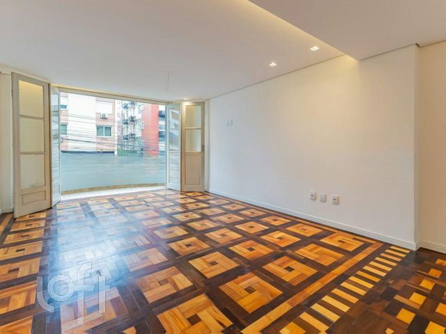 Apartamento com 111m², 3 dormitórios, 1 suíte, Independência em Porto Alegre