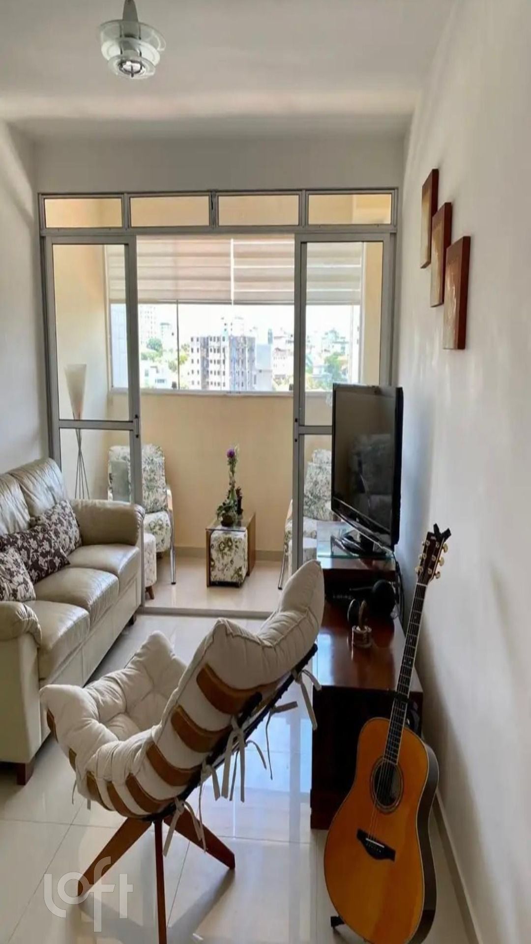 Apartamento à venda com 3 quartos, 82m² - Foto 1