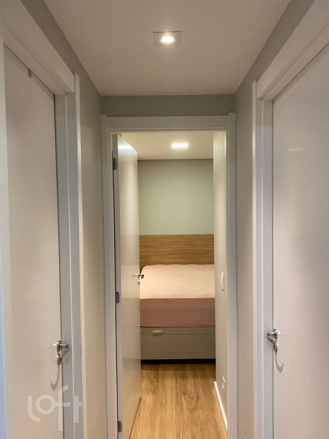 Apartamento à venda com 2 quartos, 33m² - Foto 18