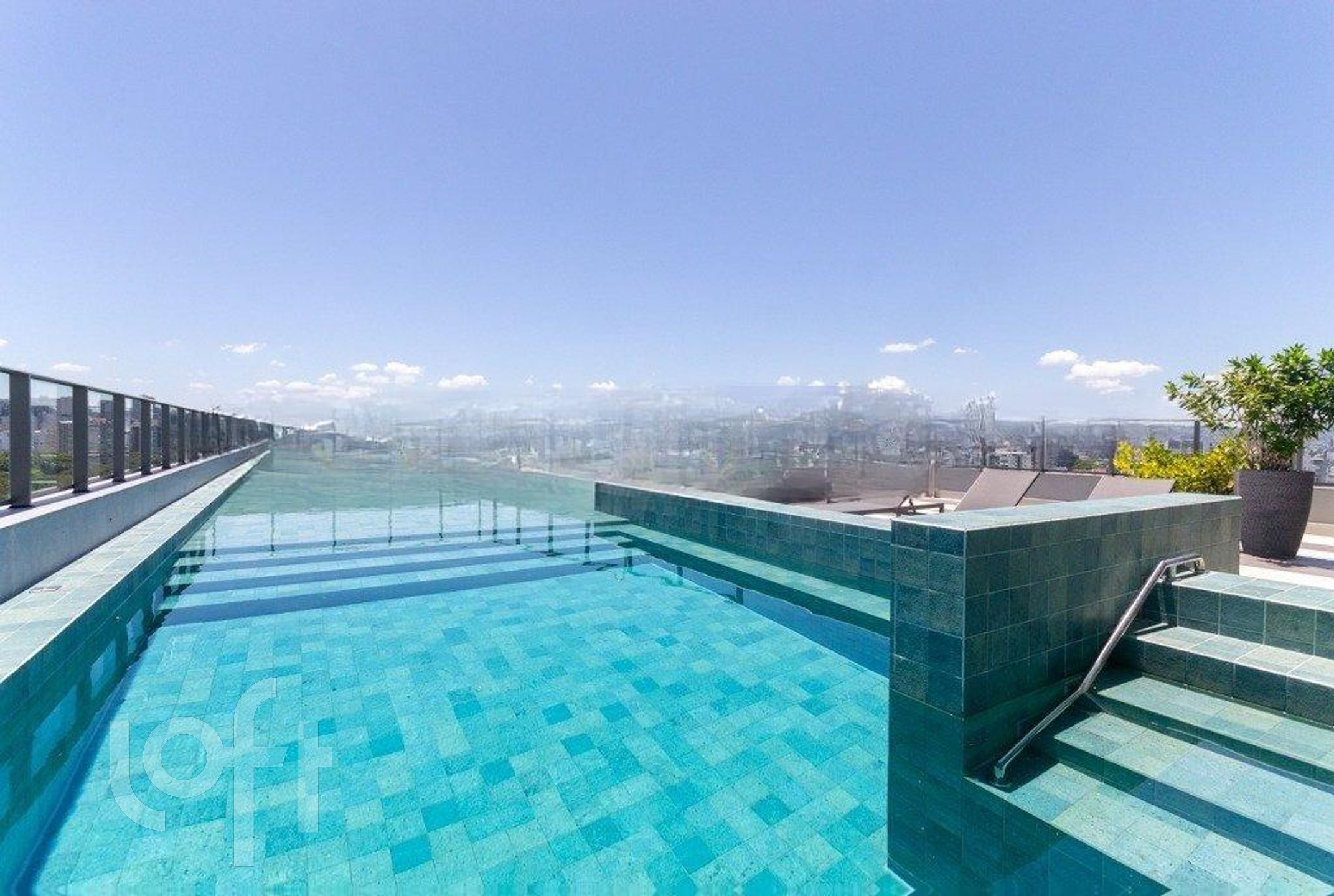 Apartamento com 24m², 1 dormitório, 1 vaga, Cidade Baixa em Porto Alegre