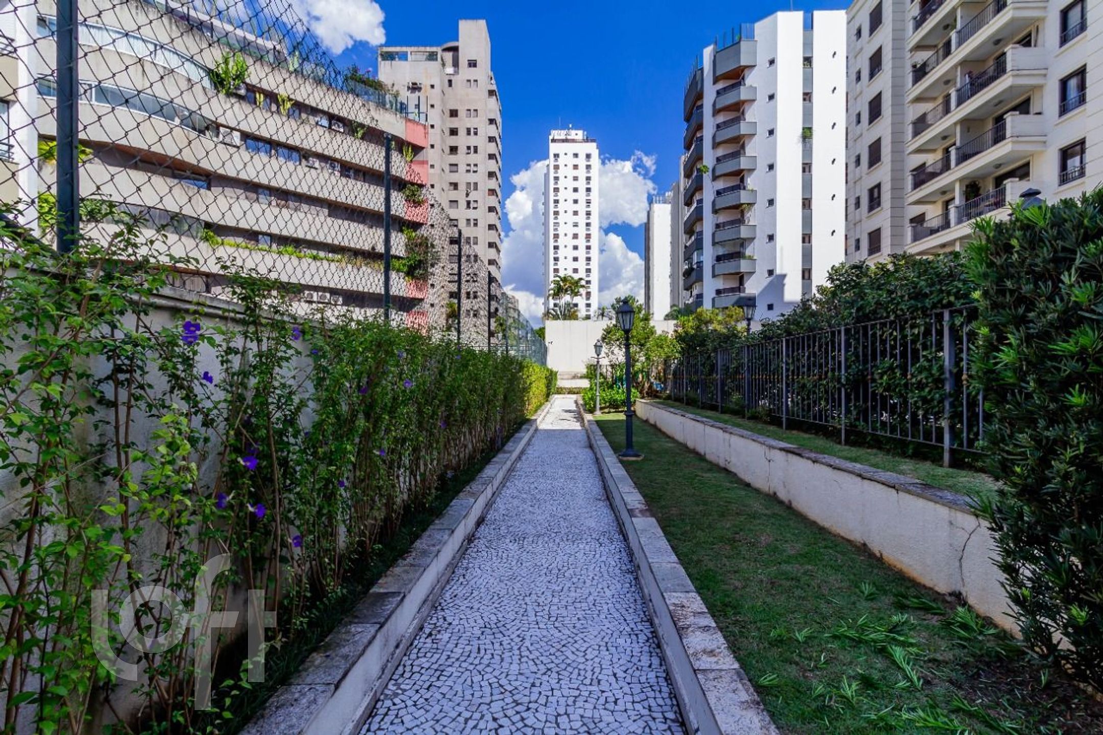 Imagem da propriedade PU1yeaer5 48