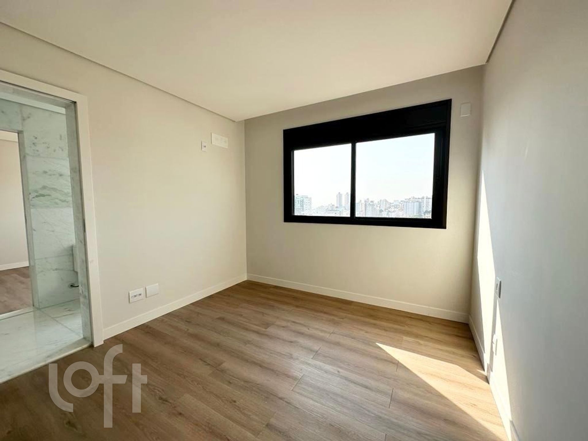 Apartamento à venda com 4 quartos, 186m² - Foto 6