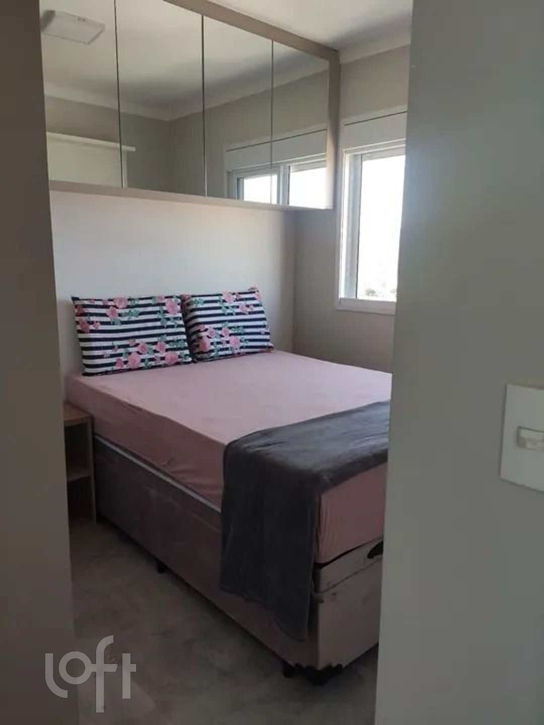 Apartamento à venda com 2 quartos, 44m² - Foto 7