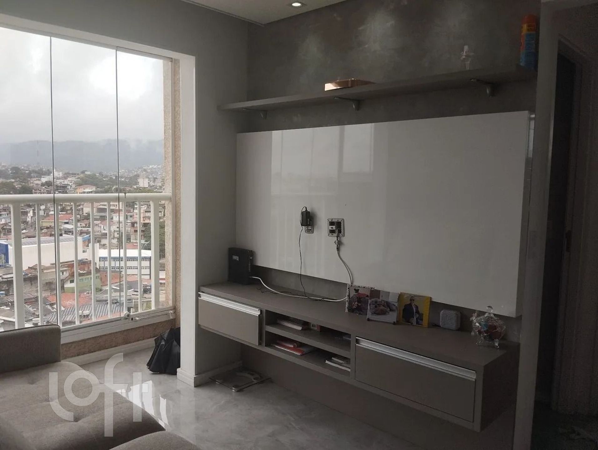 Apartamento à venda com 2 quartos, 44m² - Foto 1