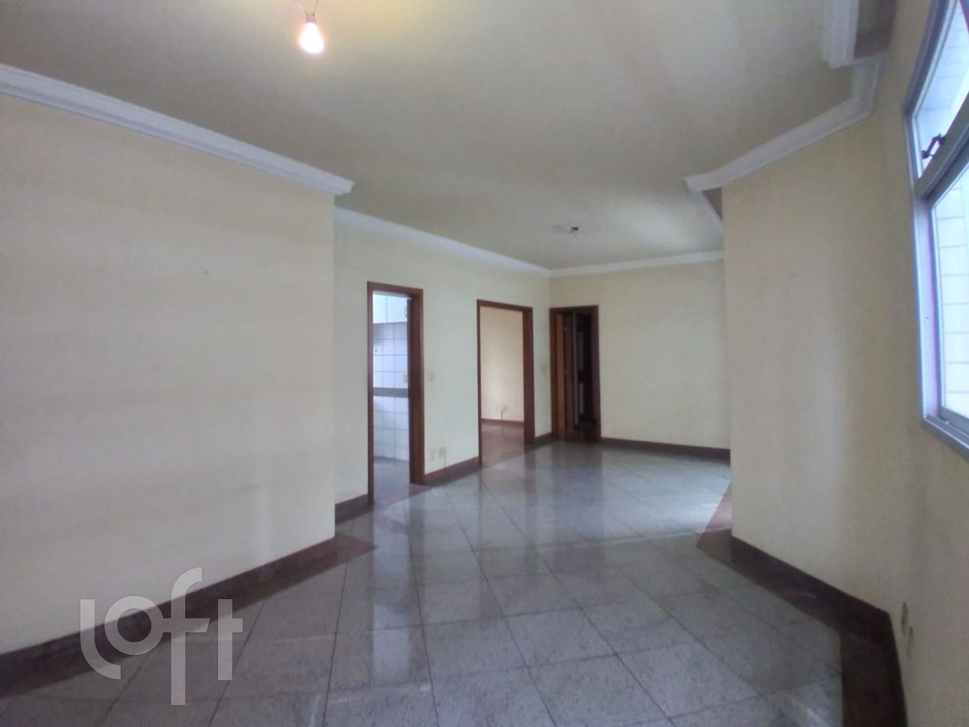 Apartamento à venda com 4 quartos, 125m² - Foto 2