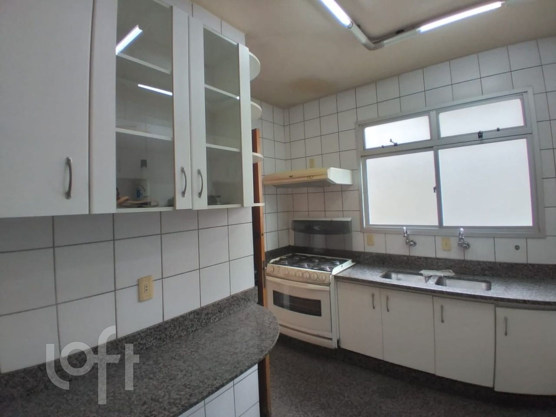 Apartamento à venda com 4 quartos, 125m² - Foto 19