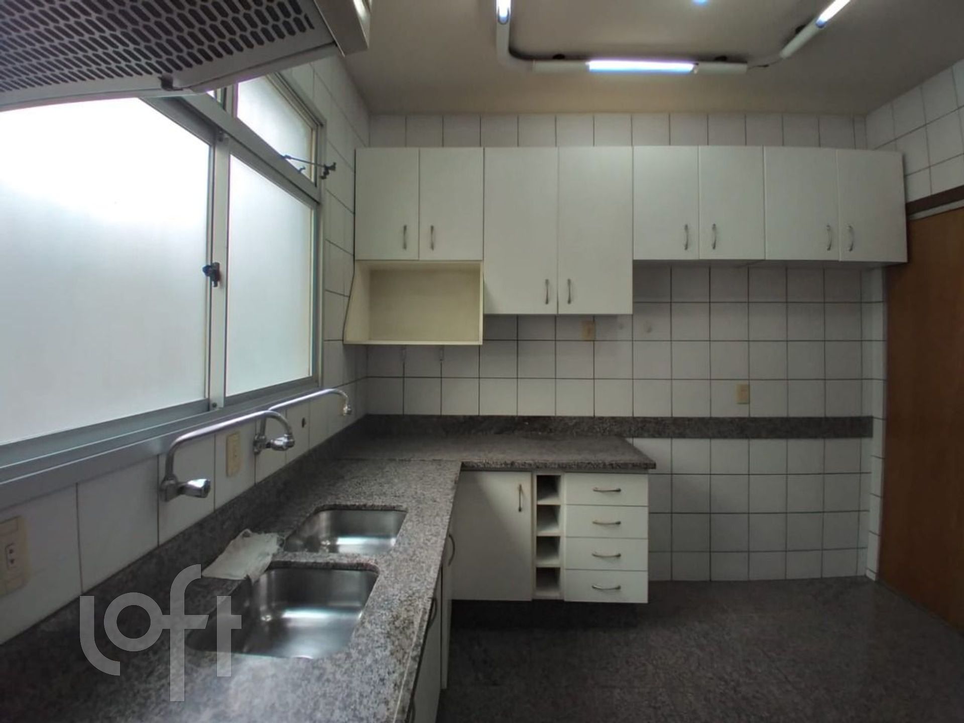 Apartamento à venda com 4 quartos, 125m² - Foto 21