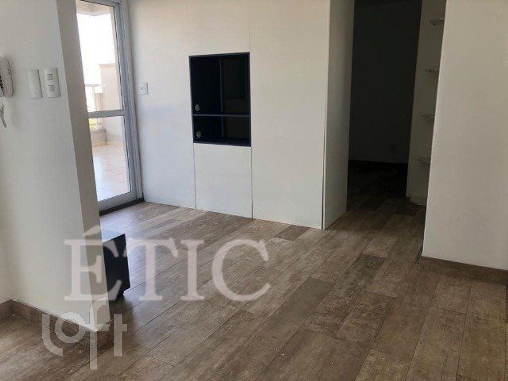 Apartamento à venda com 1 quarto, 62m² - Foto 4