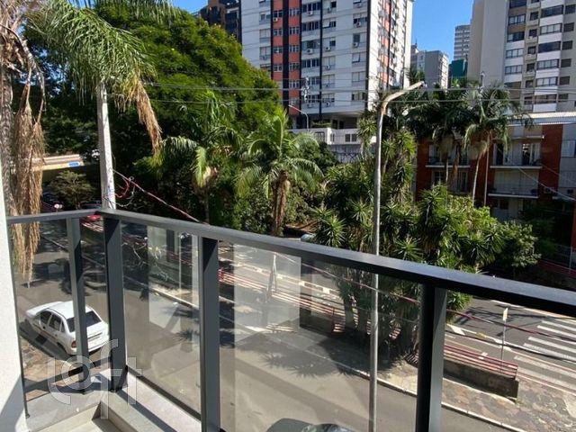Apartamento com 30m², 1 dormitório, Rio Branco em Porto Alegre