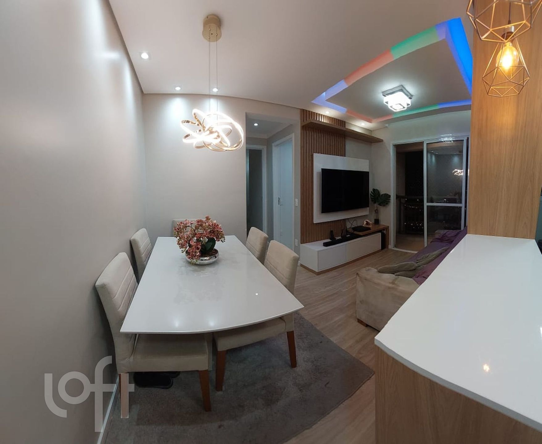 Apartamento à venda com 2 quartos, 53m² - Foto 1