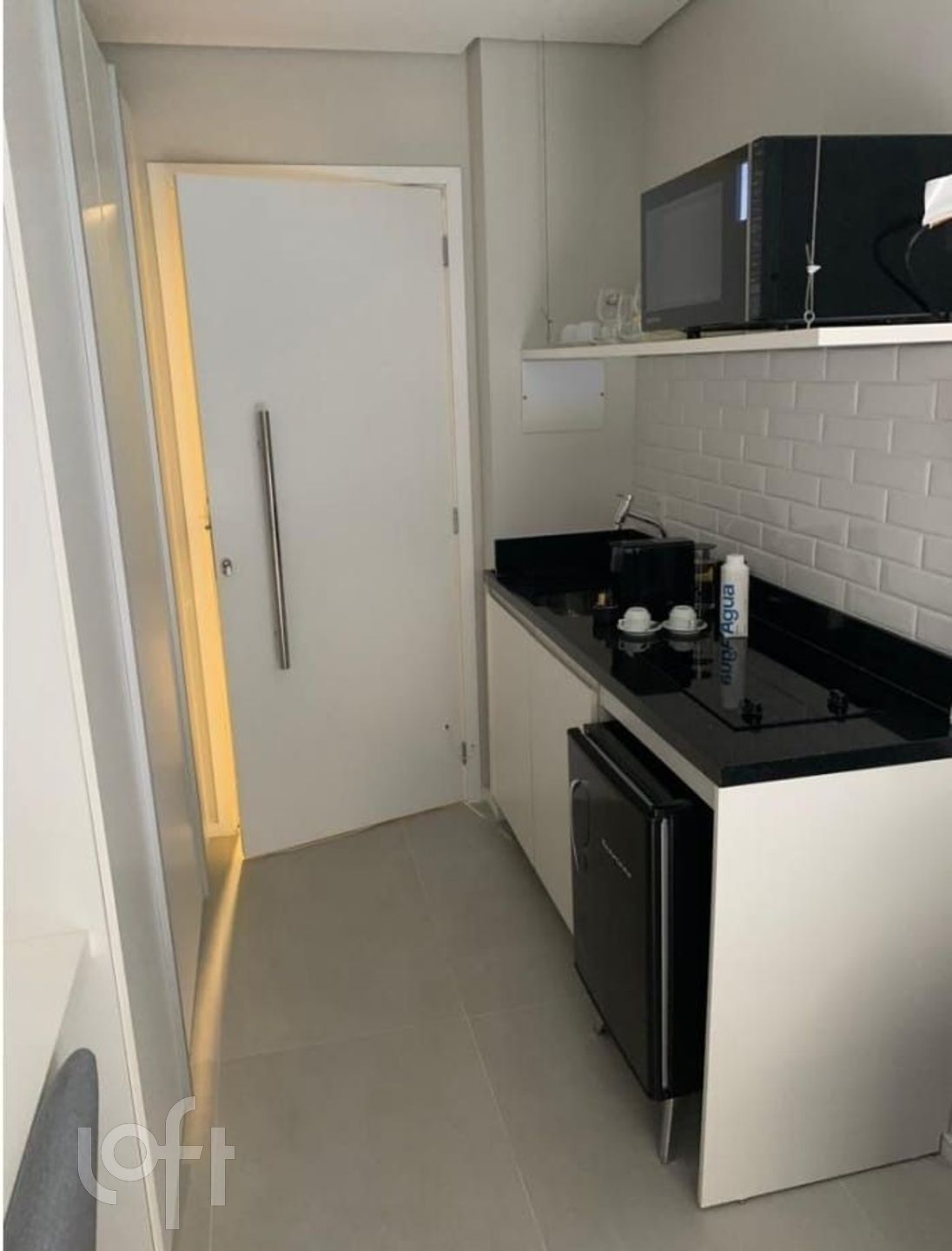 Apartamento à venda com 1 quarto, 31m² - Foto 2