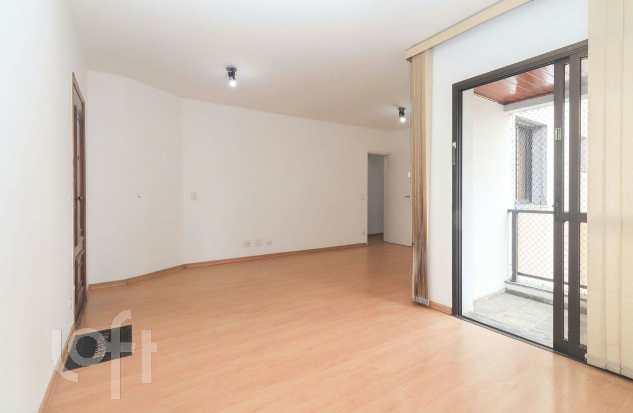 Apartamento à venda com 2 quartos, 108m² - Foto 3