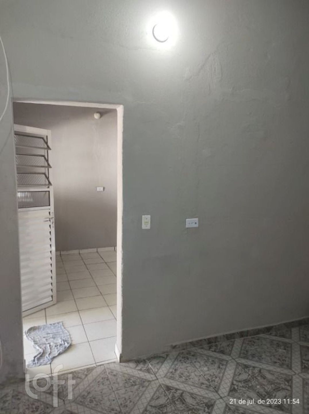 Casa à venda com 3 quartos, 270m² - Foto 2