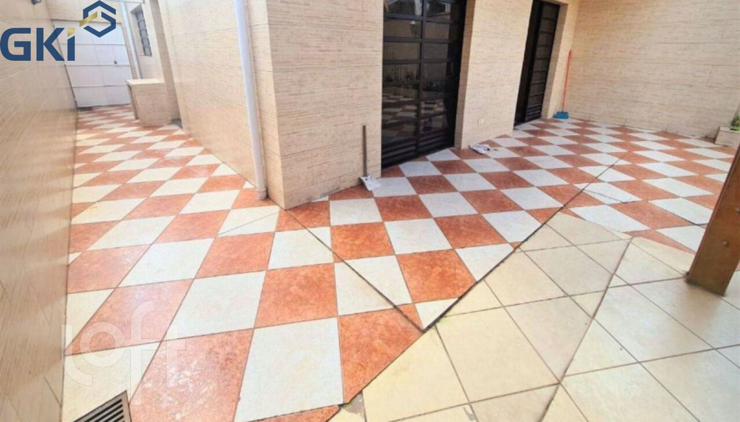 Casa à venda com 4 quartos, 200m² - Foto 5