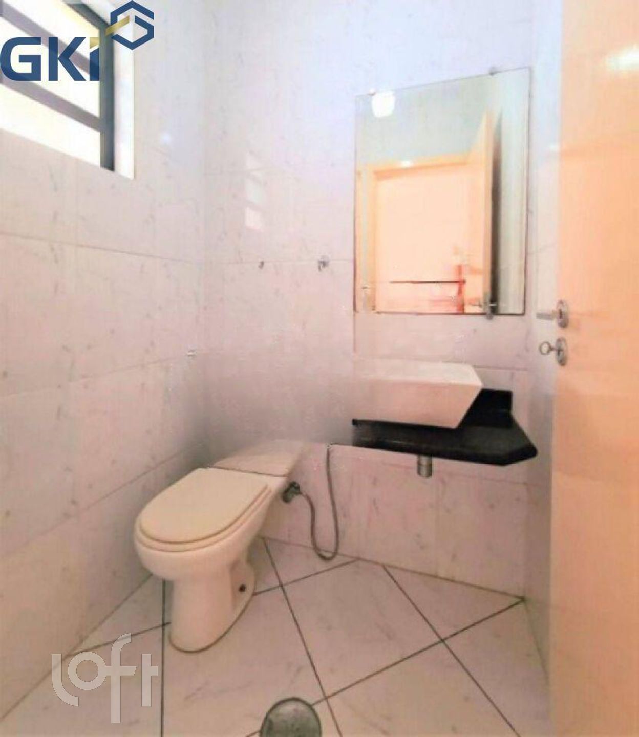 Casa à venda com 4 quartos, 200m² - Foto 8