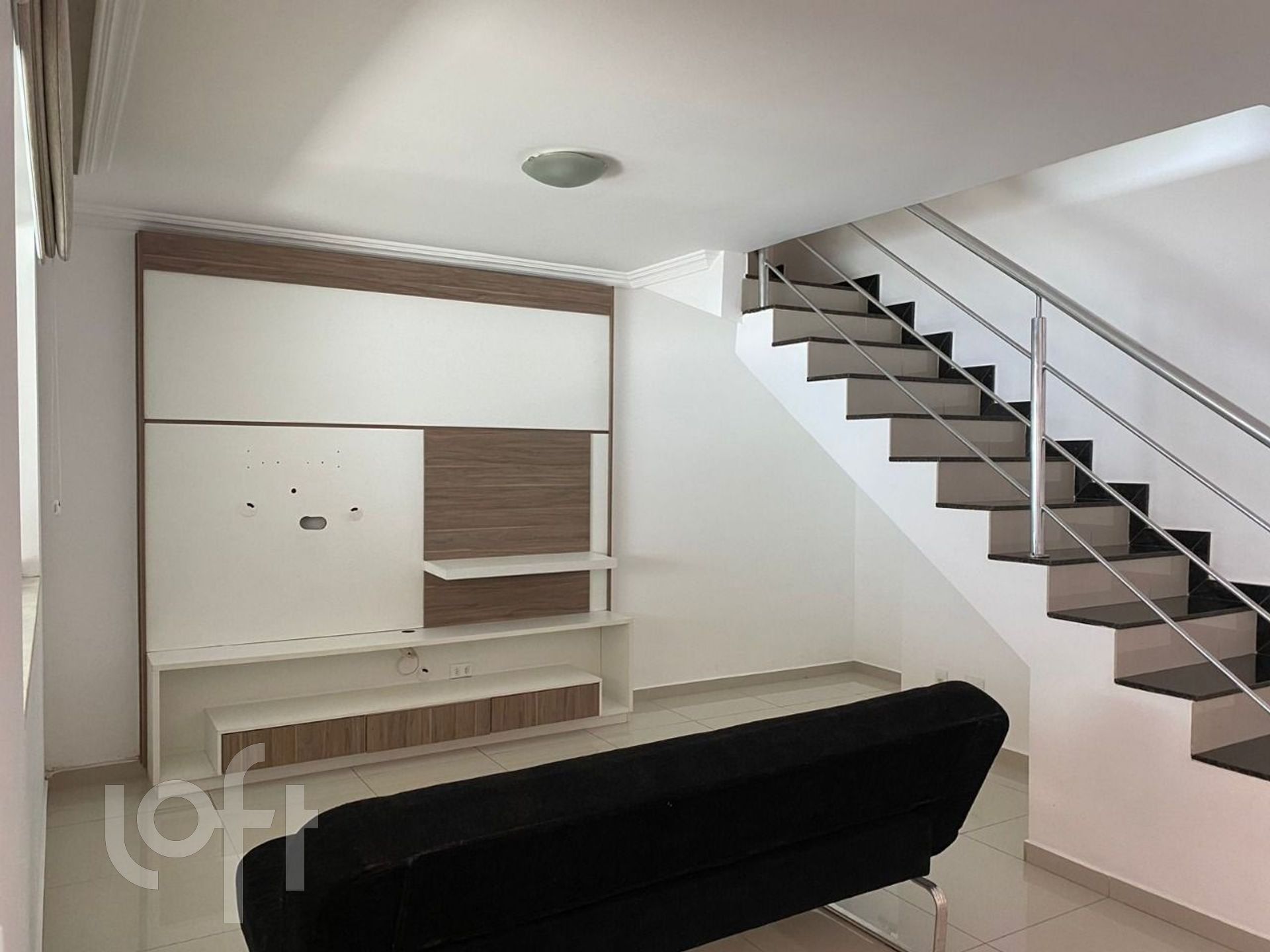 Casa à venda com 3 quartos, 88m² - Foto 2