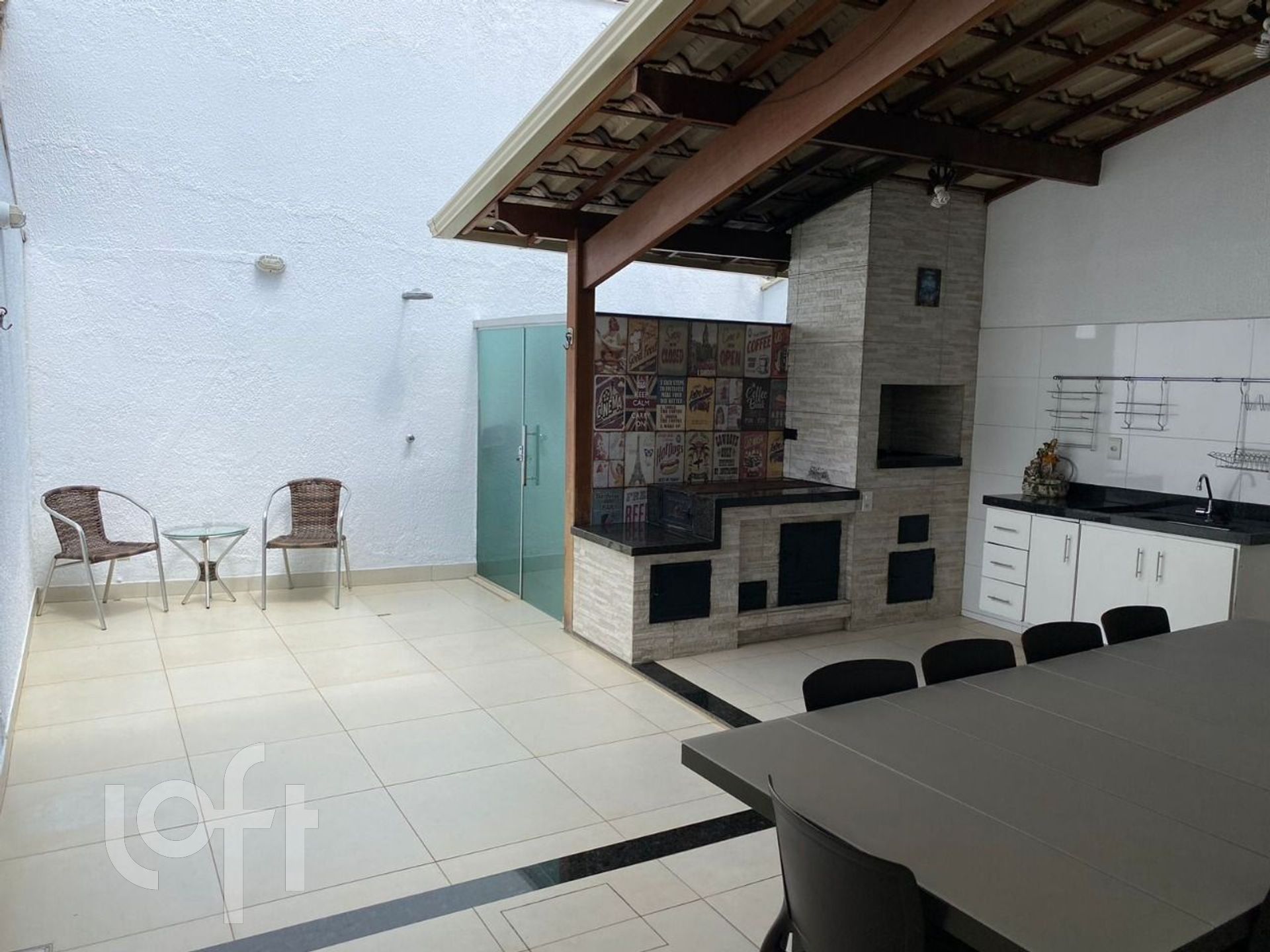 Casa à venda com 3 quartos, 88m² - Foto 13