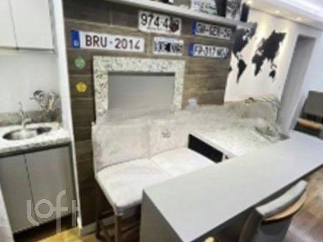 Apartamento com 74m², 2 dormitórios, 2 vagas, Petrópolis em Porto Alegre