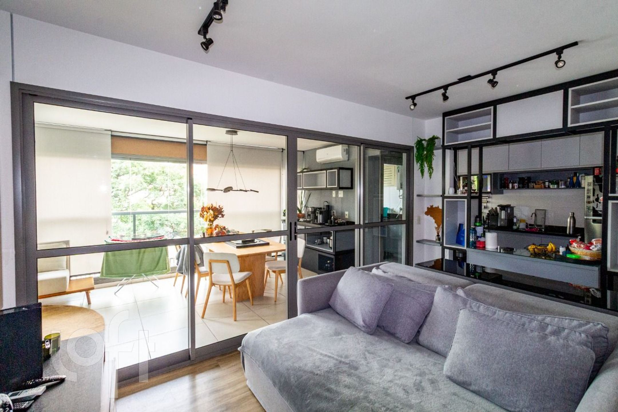 Apartamento à venda em Vila Olímpia com 98 m², 3 q