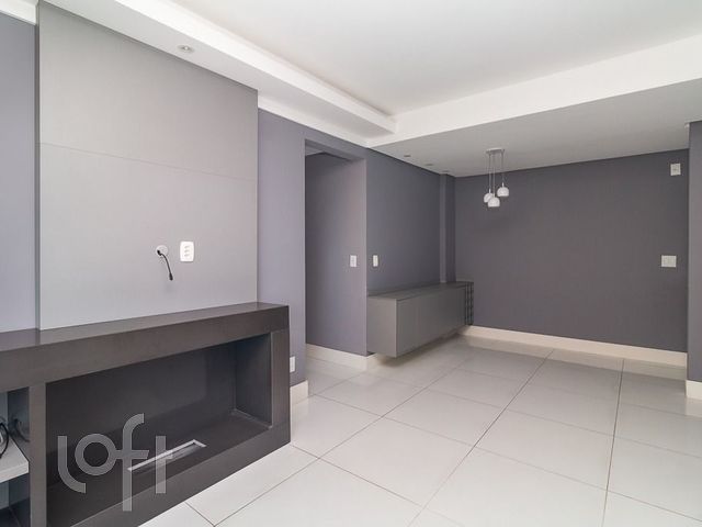 Apartamento com 71m², 2 dormitórios, 1 suíte, 1 vaga, Petrópolis em Porto Alegre