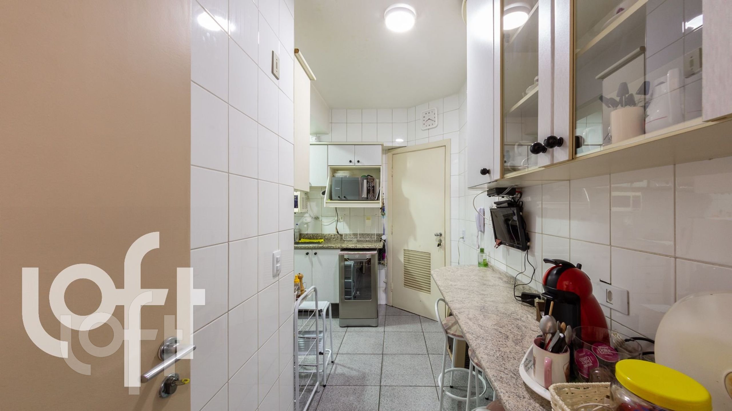 Apartamento à venda com 3 quartos, 94m² - Foto 28