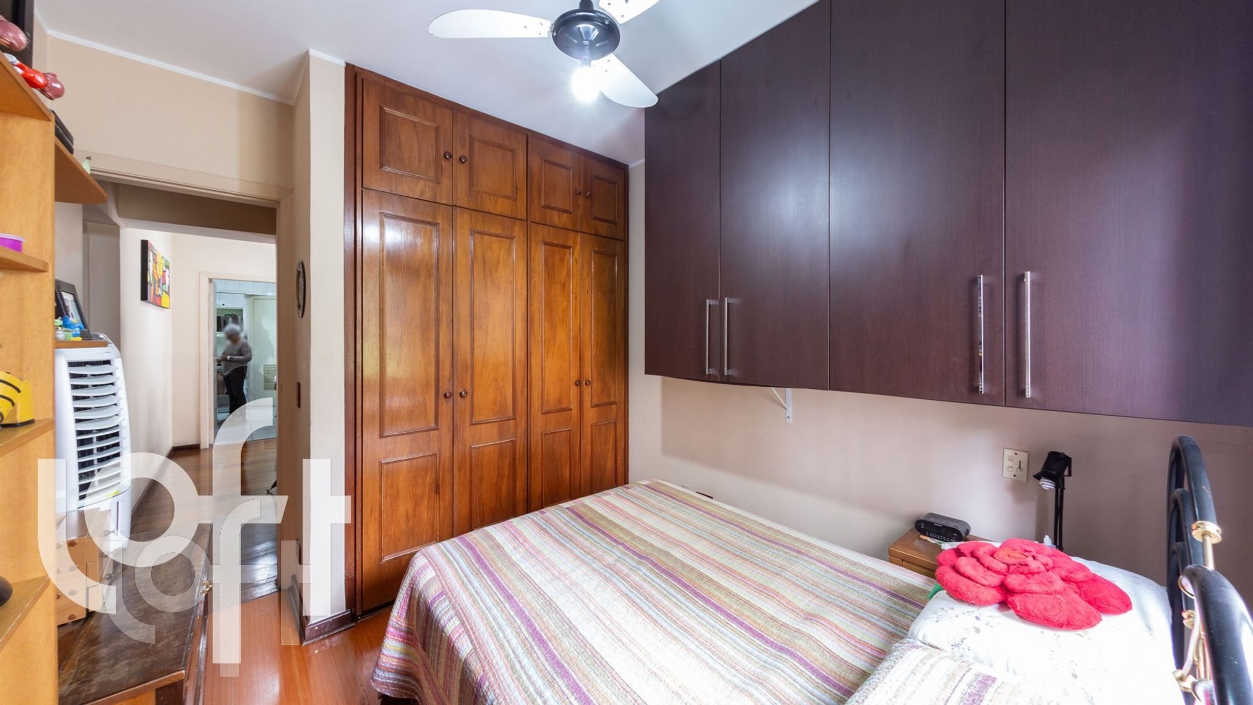 Apartamento à venda com 3 quartos, 94m² - Foto 4