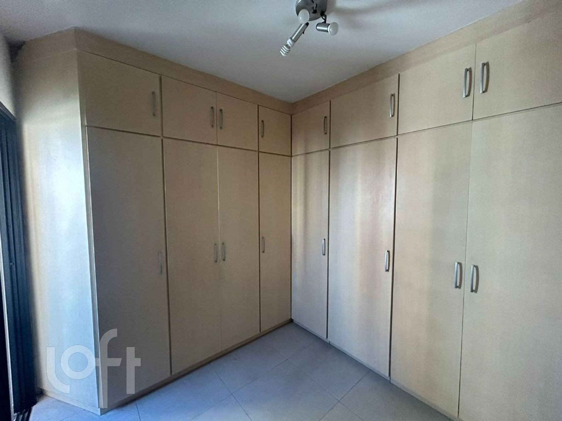 Apartamento à venda com 3 quartos, 120m² - Foto 15