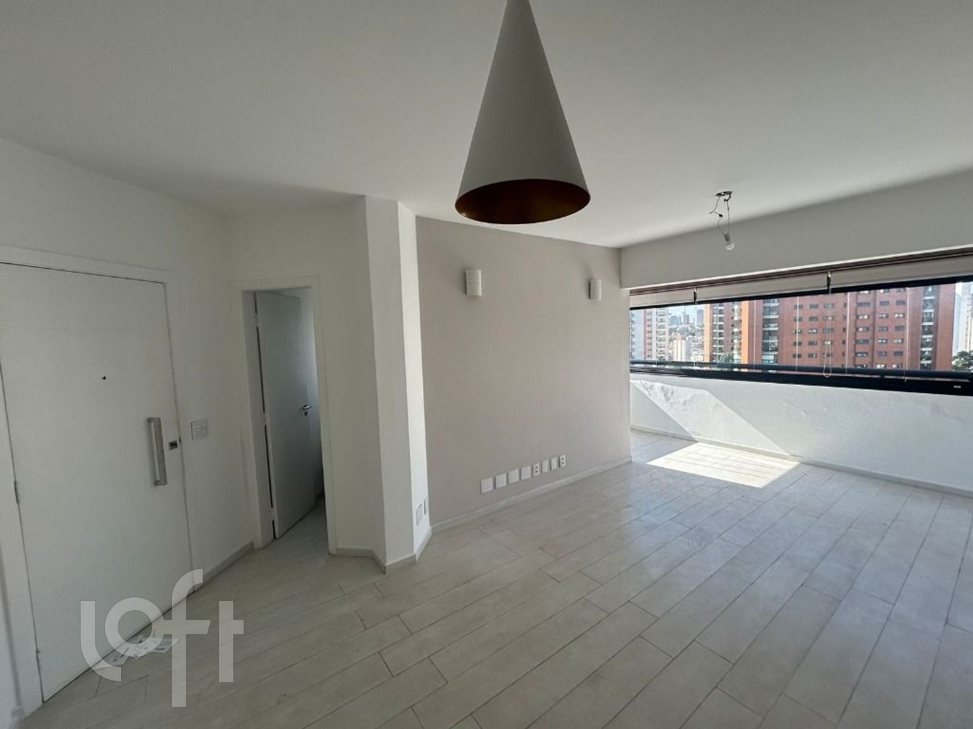 Apartamento à venda com 3 quartos, 120m² - Foto 1