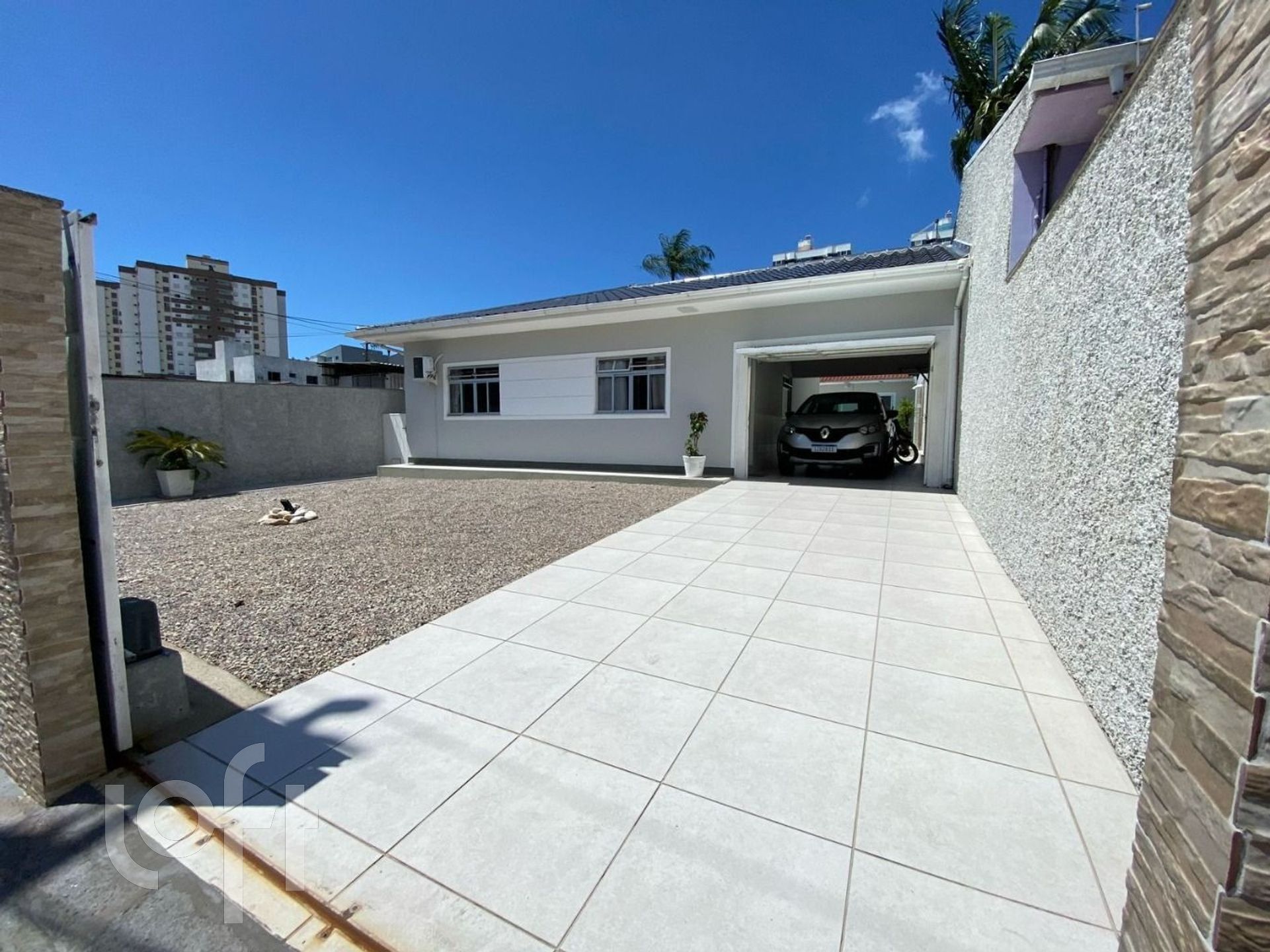 Casa Residencial com 95m², 3 quartos, 1 suíte, 1 garagem, no bairro Cidade Jardim de Florianopolis em São José