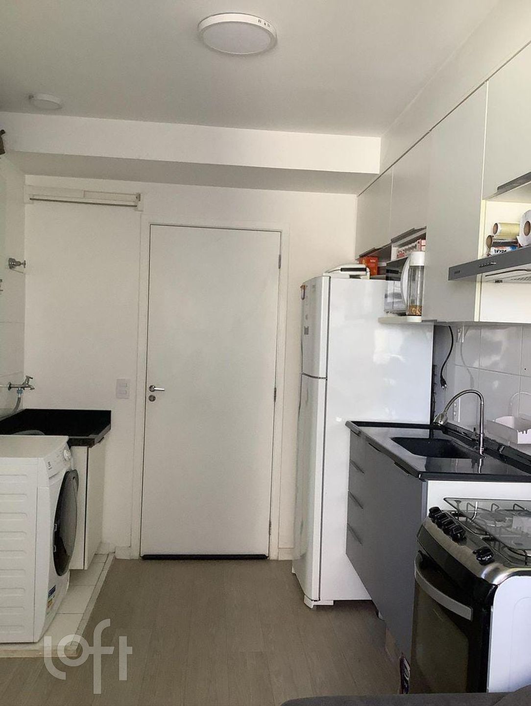 Apartamento à venda com 1 quarto, 24m² - Foto 7