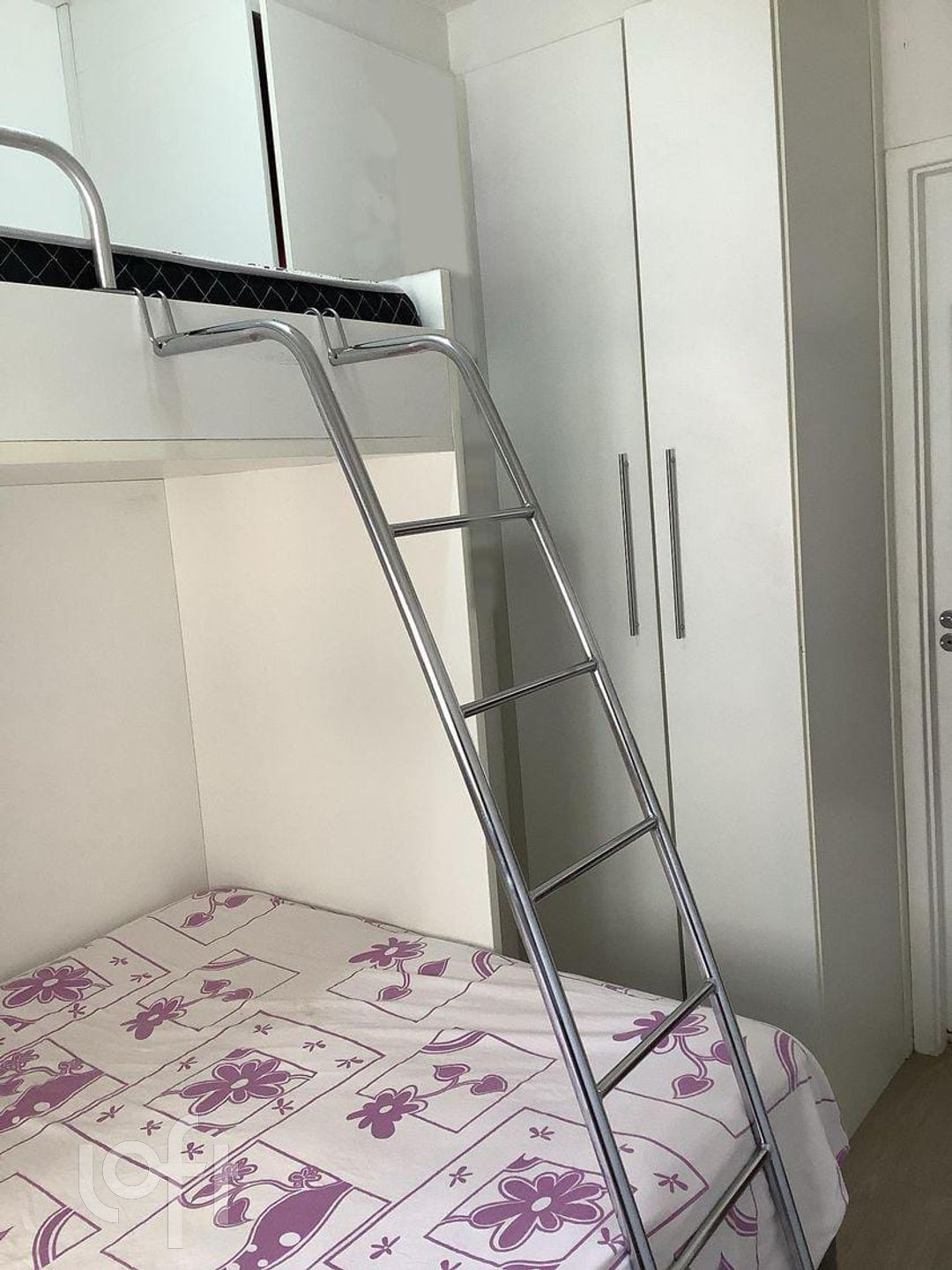 Apartamento à venda com 1 quarto, 24m² - Foto 11