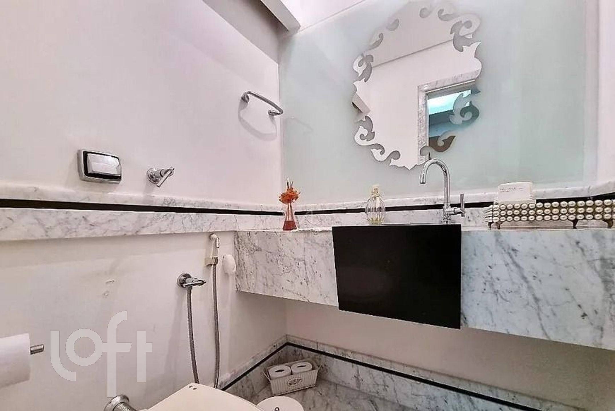 Apartamento à venda com 4 quartos, 220m² - Foto 8