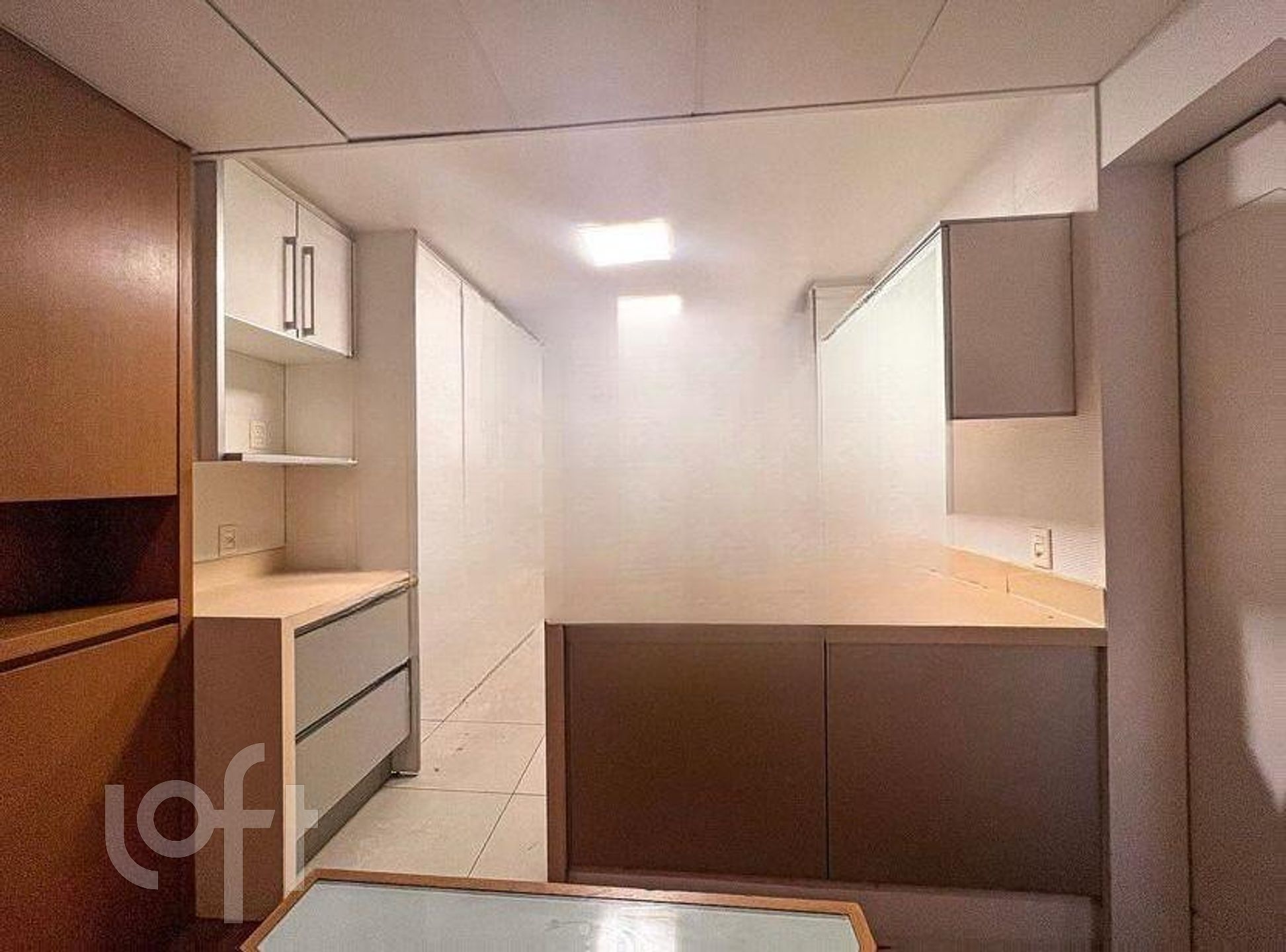 Apartamento à venda com 2 quartos, 150m² - Foto 10