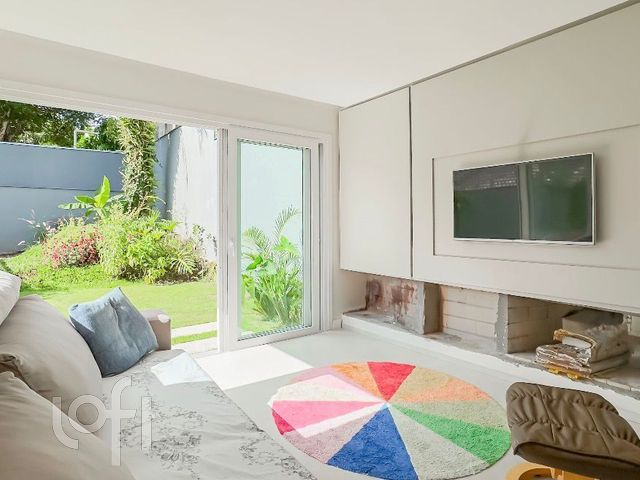 Apartamento com 204m², 2 dormitórios, 2 suítes, 1 vaga, Chácara das Pedras em Porto Alegre