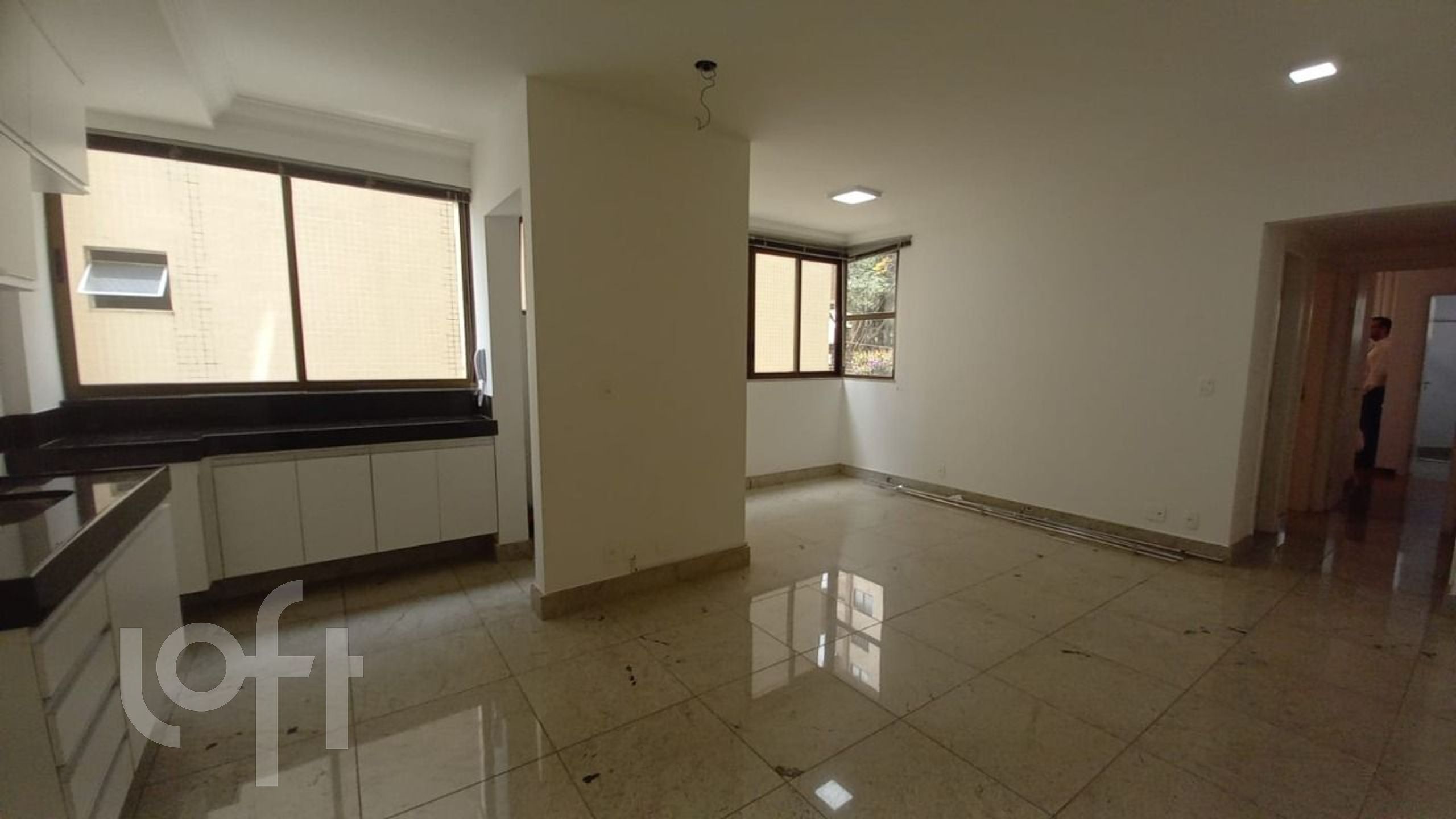 Apartamento à venda com 2 quartos, 72m² - Foto 5