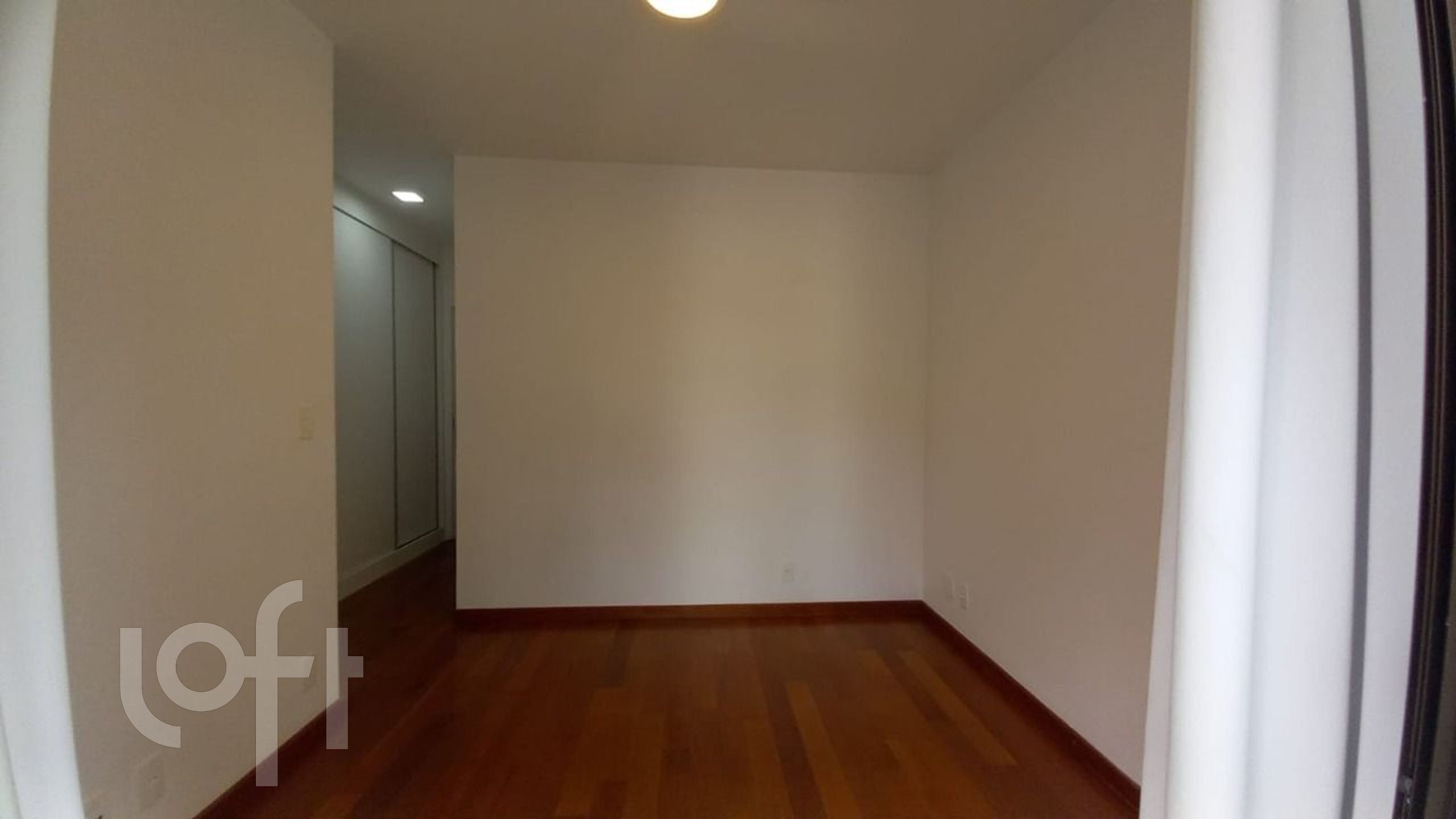 Apartamento à venda com 2 quartos, 72m² - Foto 25