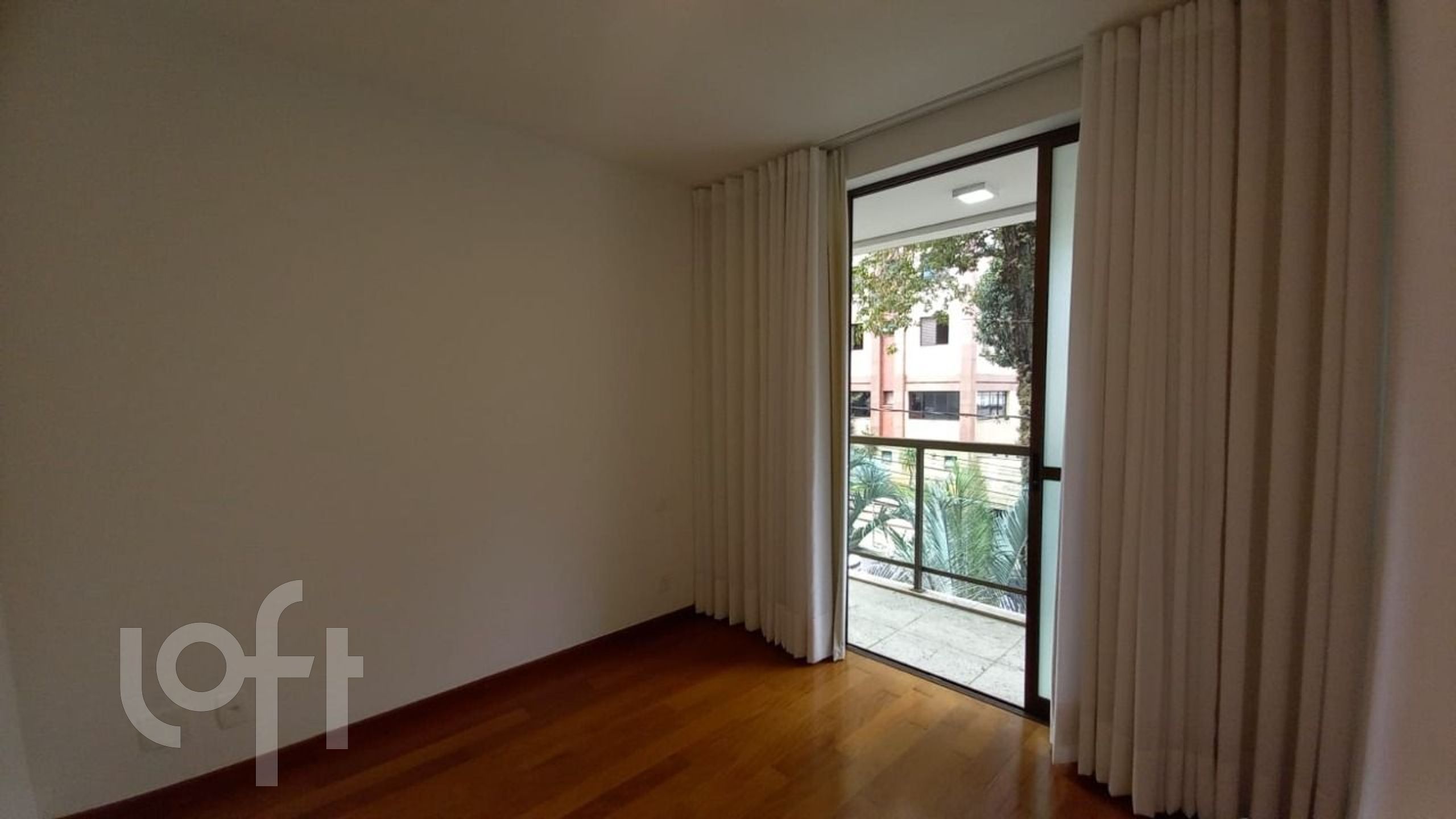 Apartamento à venda com 2 quartos, 72m² - Foto 20