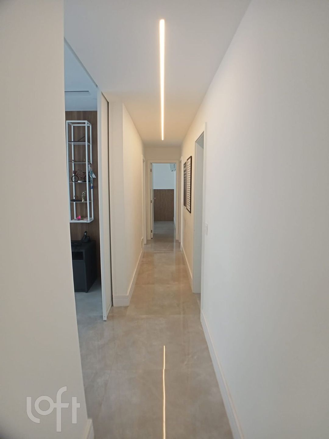 Apartamento à venda com 3 quartos, 210m² - Foto 25