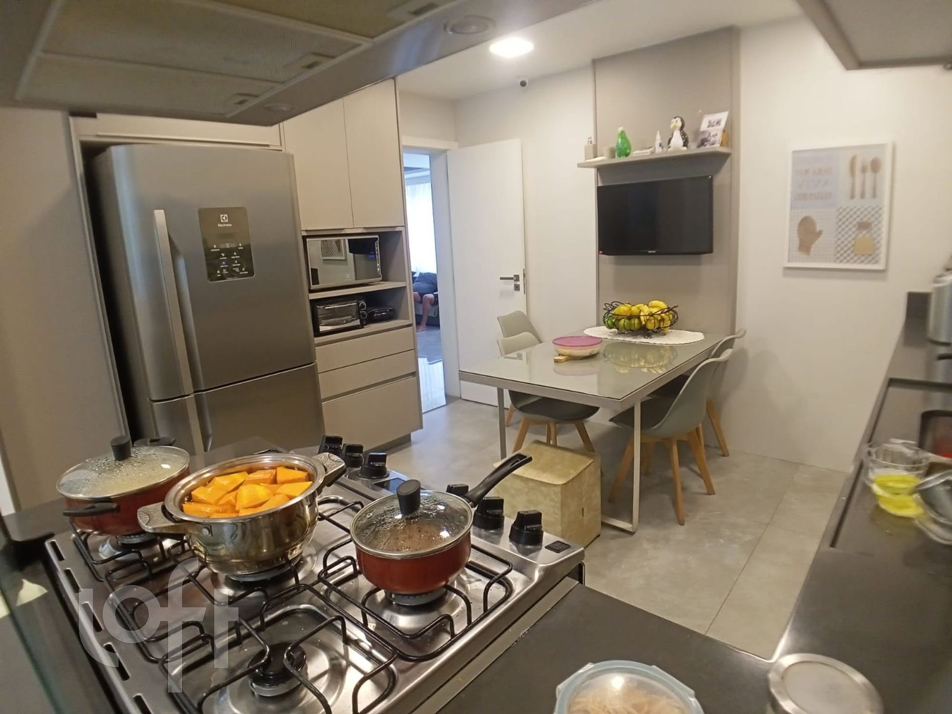 Apartamento à venda com 3 quartos, 210m² - Foto 13