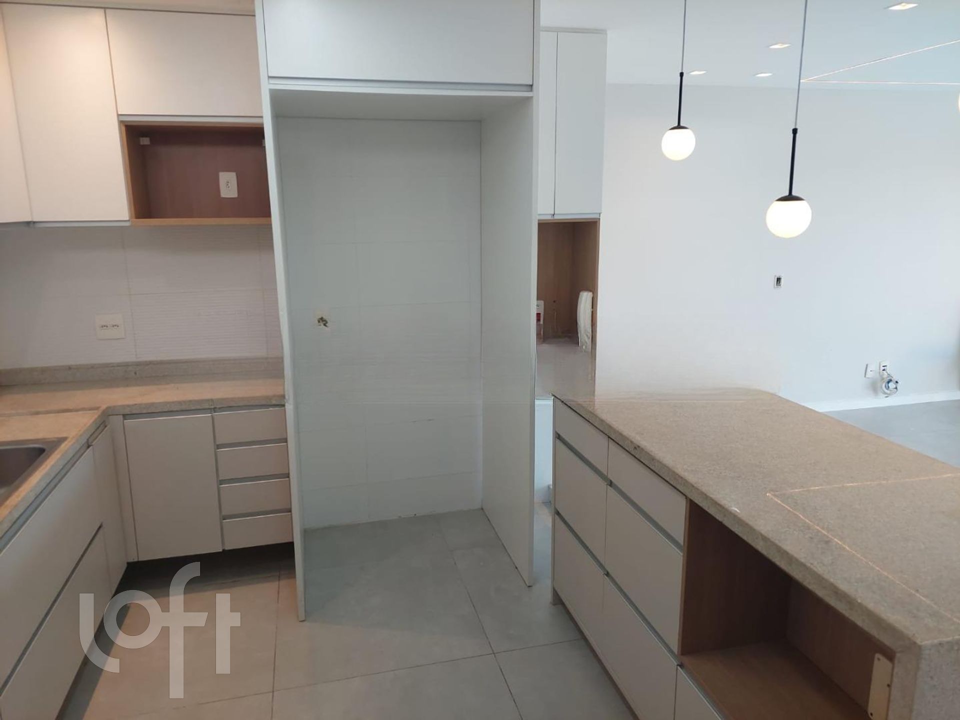 Apartamento à venda com 4 quartos, 195m² - Foto 72