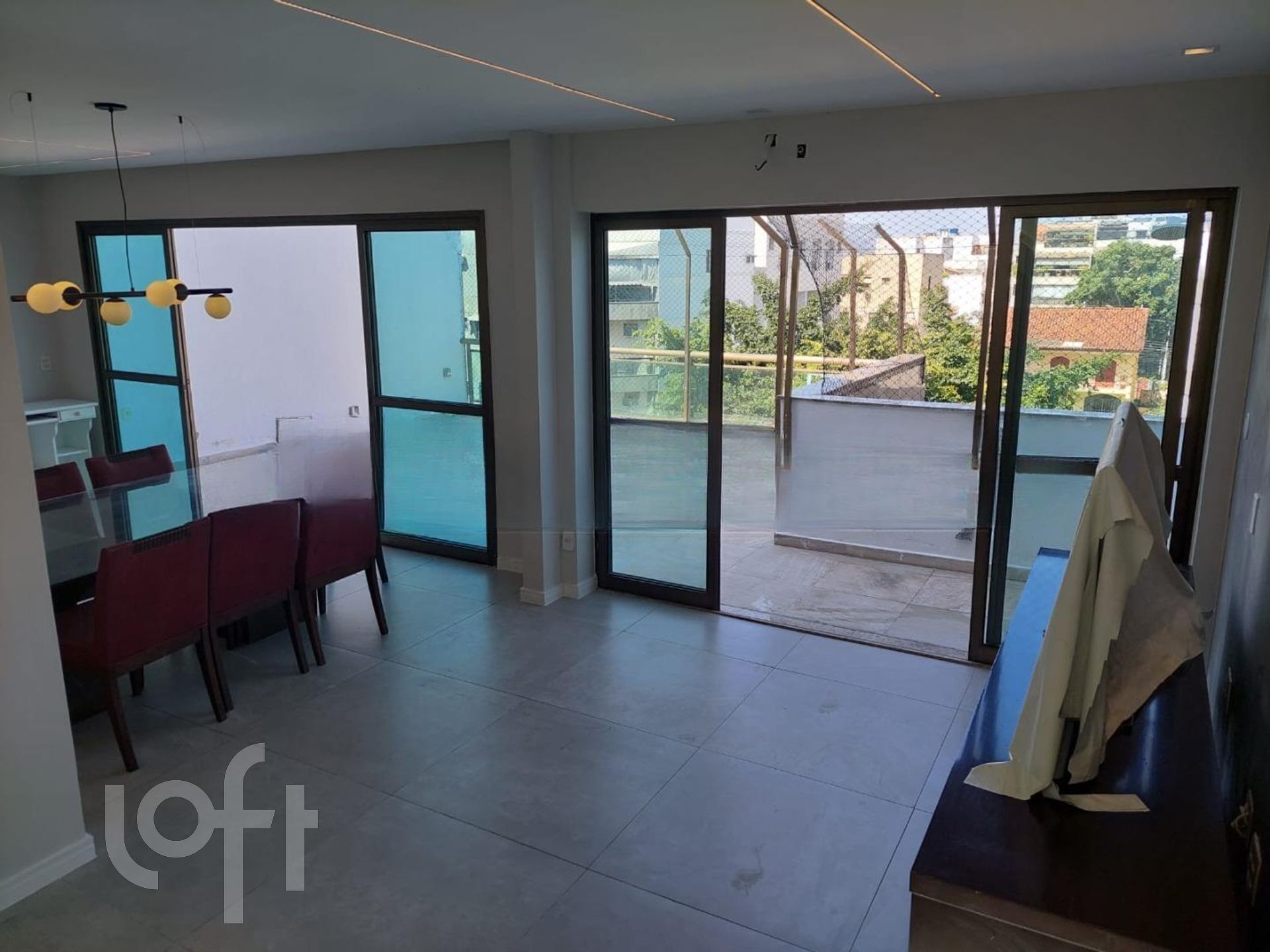 Apartamento à venda com 4 quartos, 195m² - Foto 55