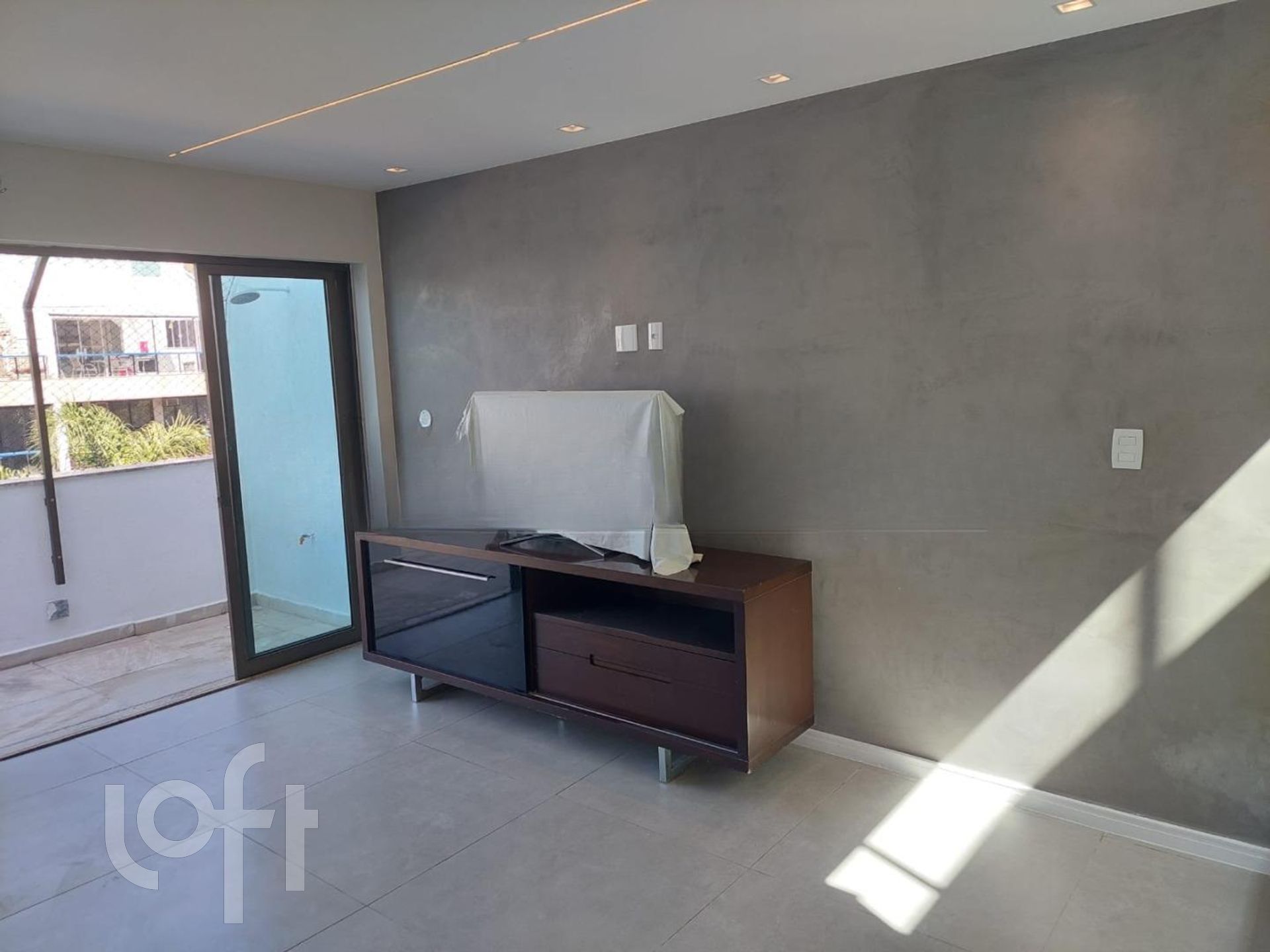 Apartamento à venda com 4 quartos, 195m² - Foto 6