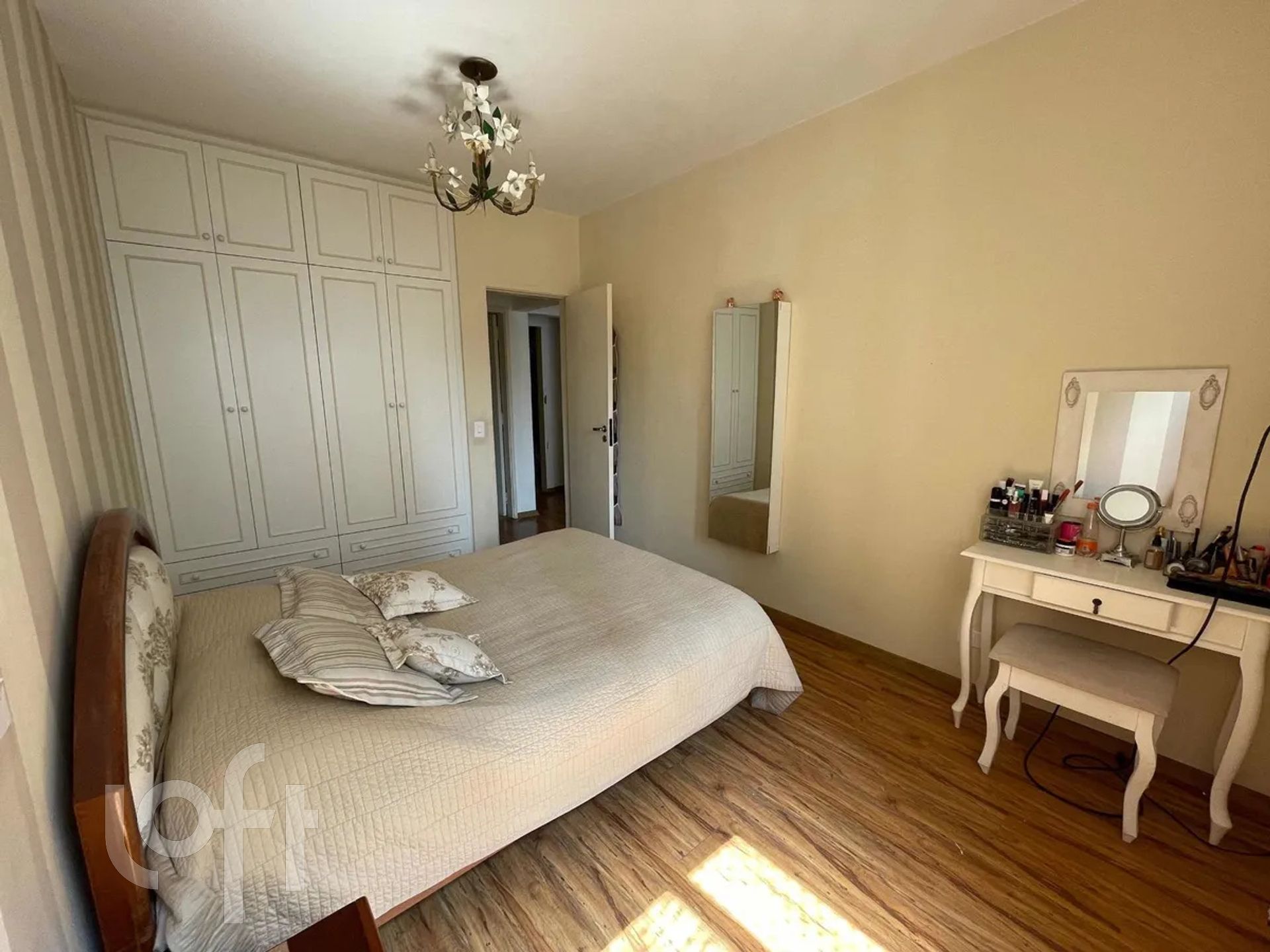 Apartamento à venda com 3 quartos, 106m² - Foto 6