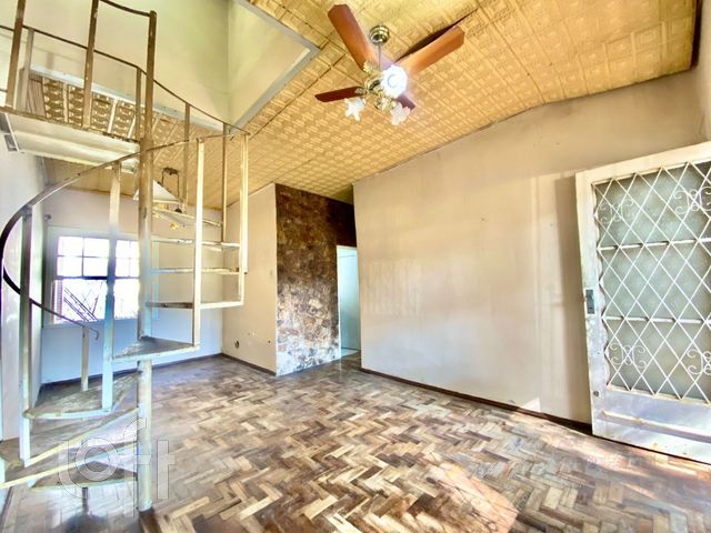 Casa com 117m², 3 dormitórios, 2 vagas, Jardim Botânico em Porto Alegre